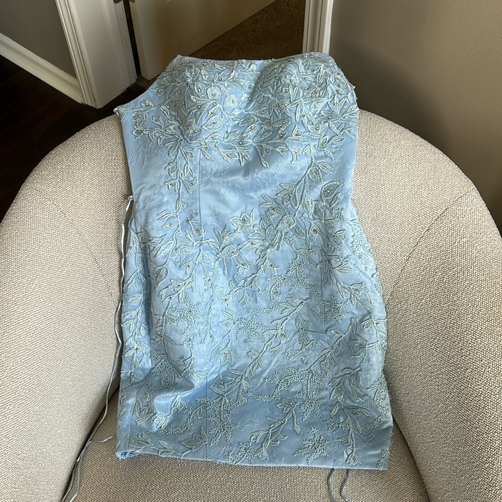 Blue lace homecoming dress size 4